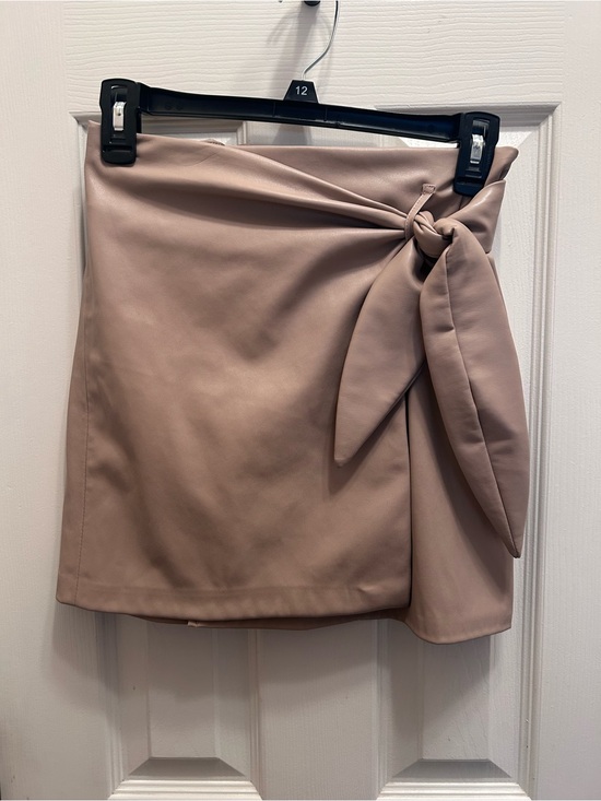 Jason Wu Dresses & Skirts - Jason Wu Beige Faux Leather Mini Skirt. Size XS